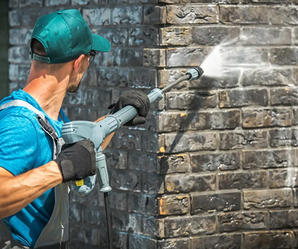 pressure washer cleaning